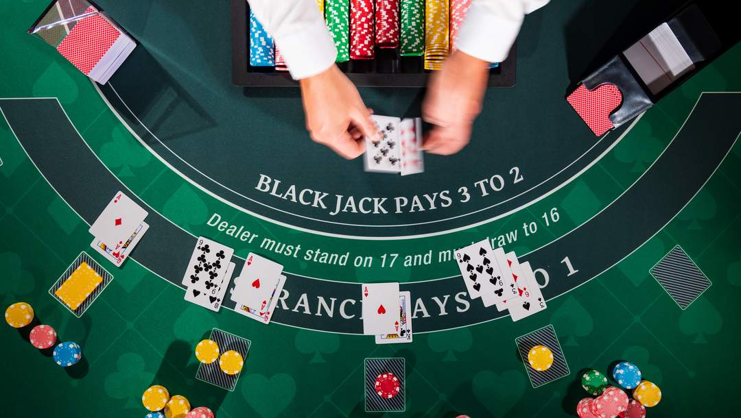 Mesa de blackjack 21 pontos no cassino bet horse